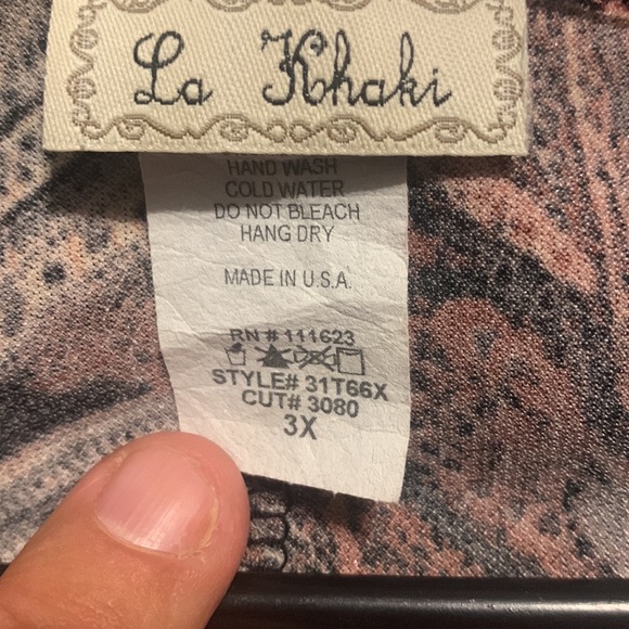 EUC Pink sparkly plus size top❤️ - Picture 7 of 8